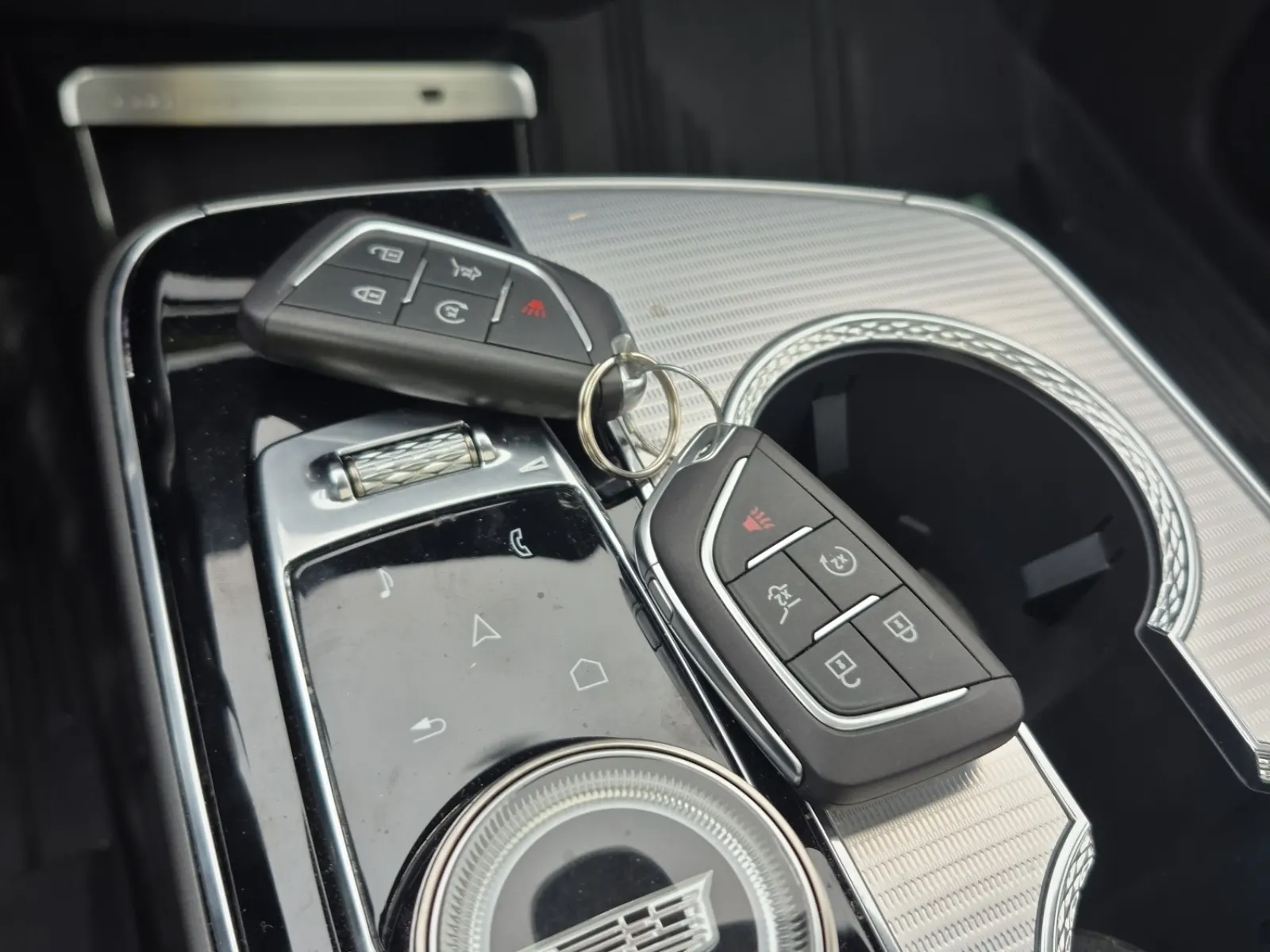 Keys/Fobs/Manual Photo
