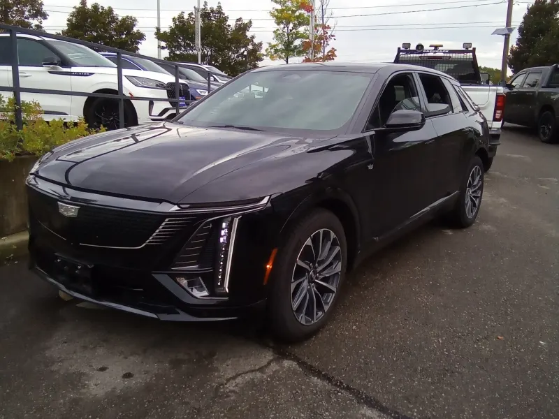 2024 Cadillac LYRIQ
