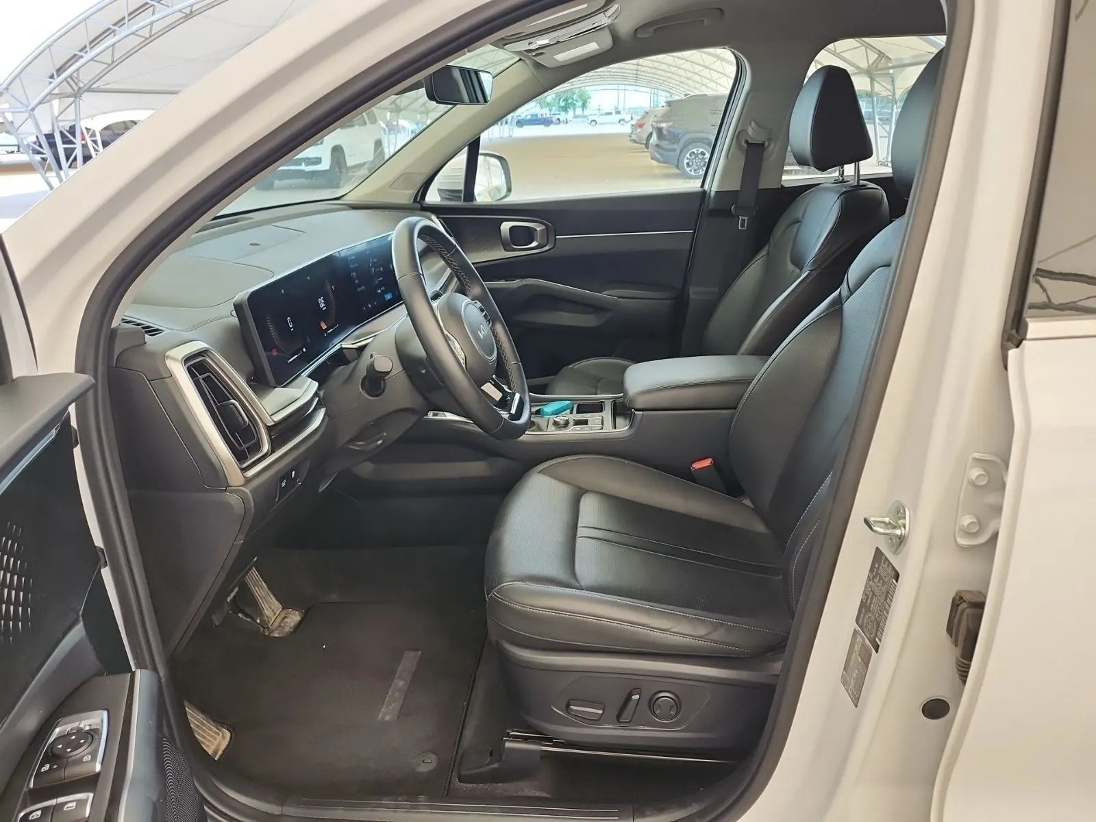 Front Interior Photo