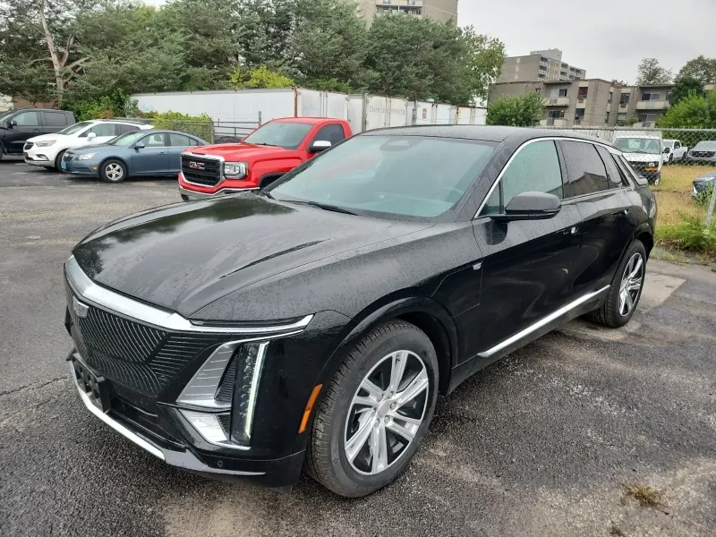 2024 Cadillac LYRIQ