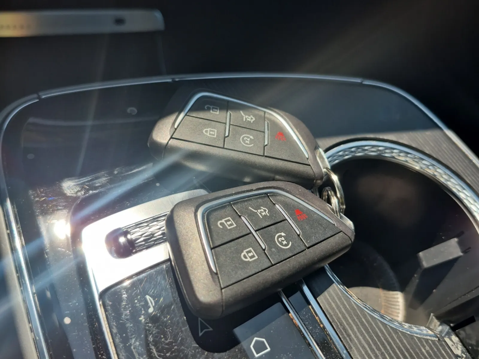 Keys/Fobs/Manual Photo