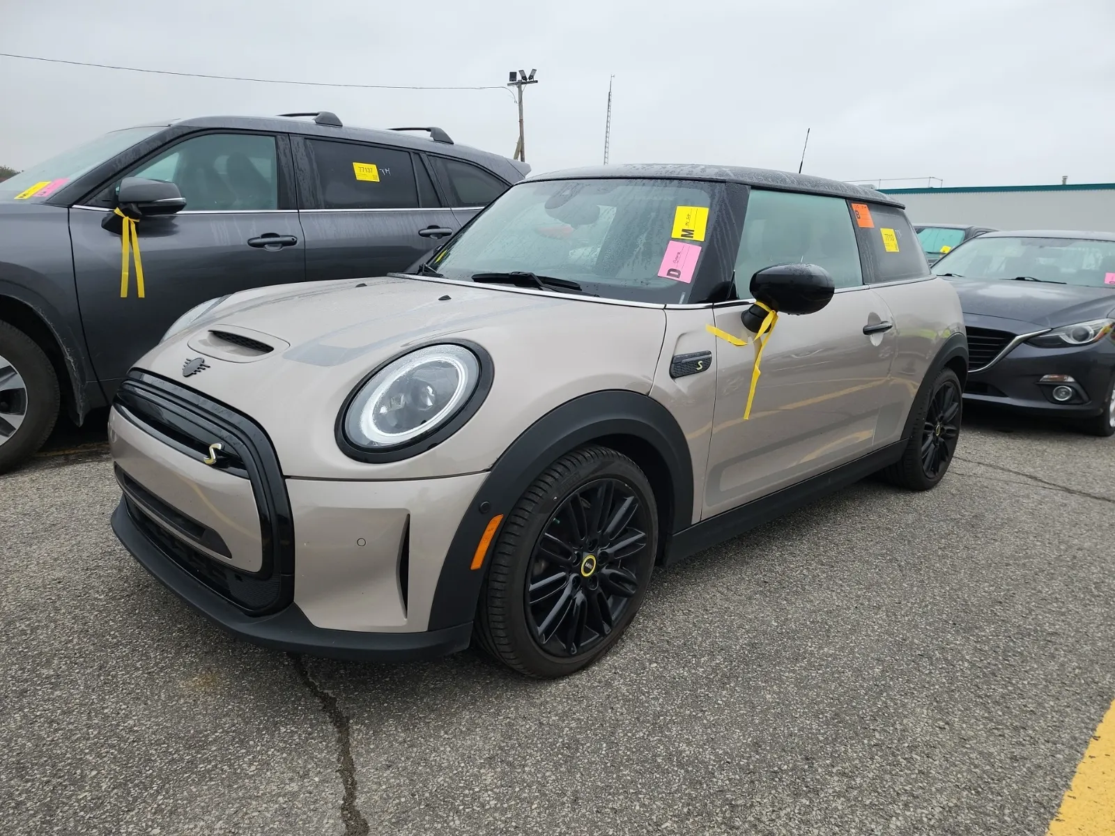 2022 MINI 3 Door
