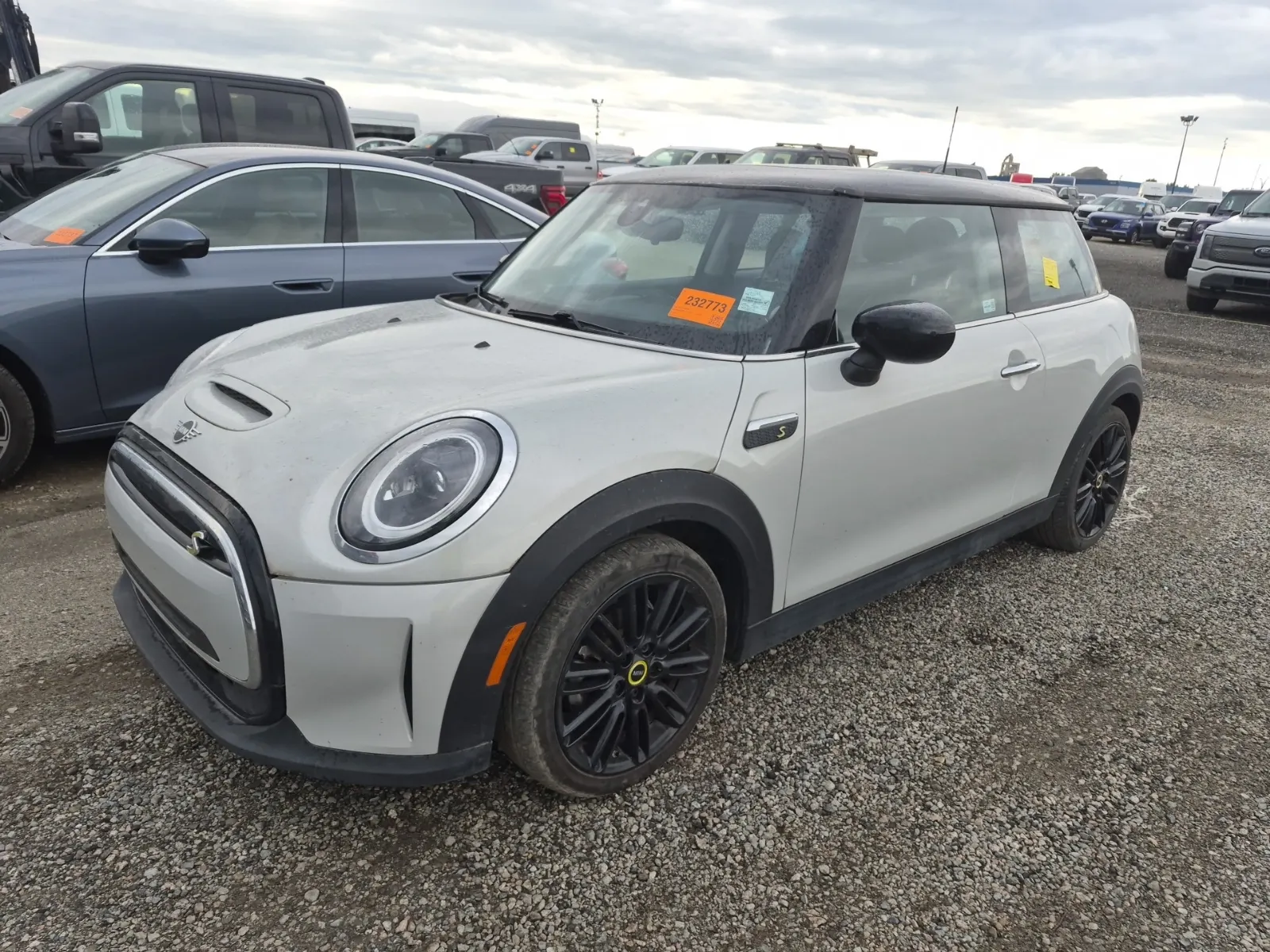 2022 MINI 3 Door