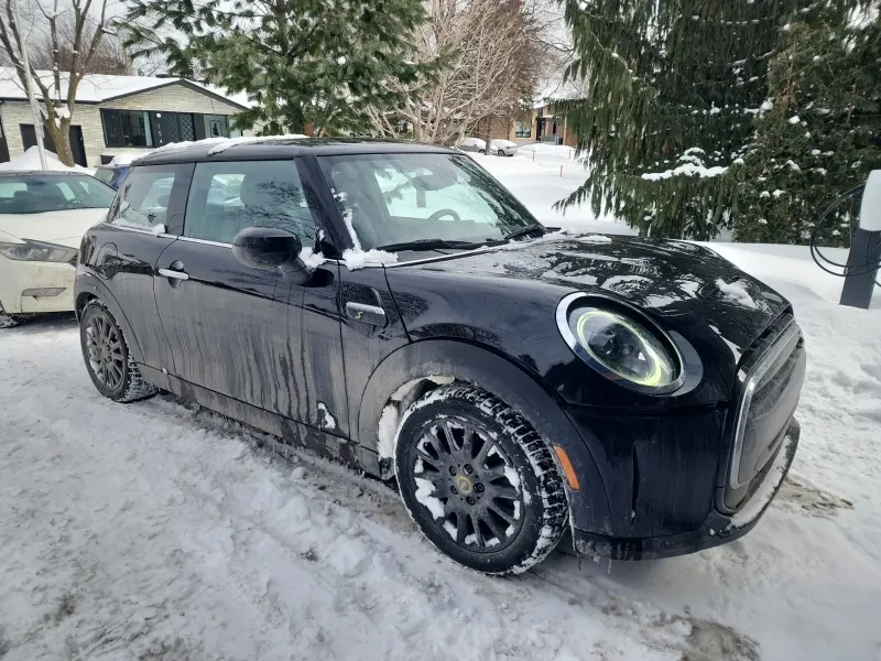 2022 MINI 3 Door