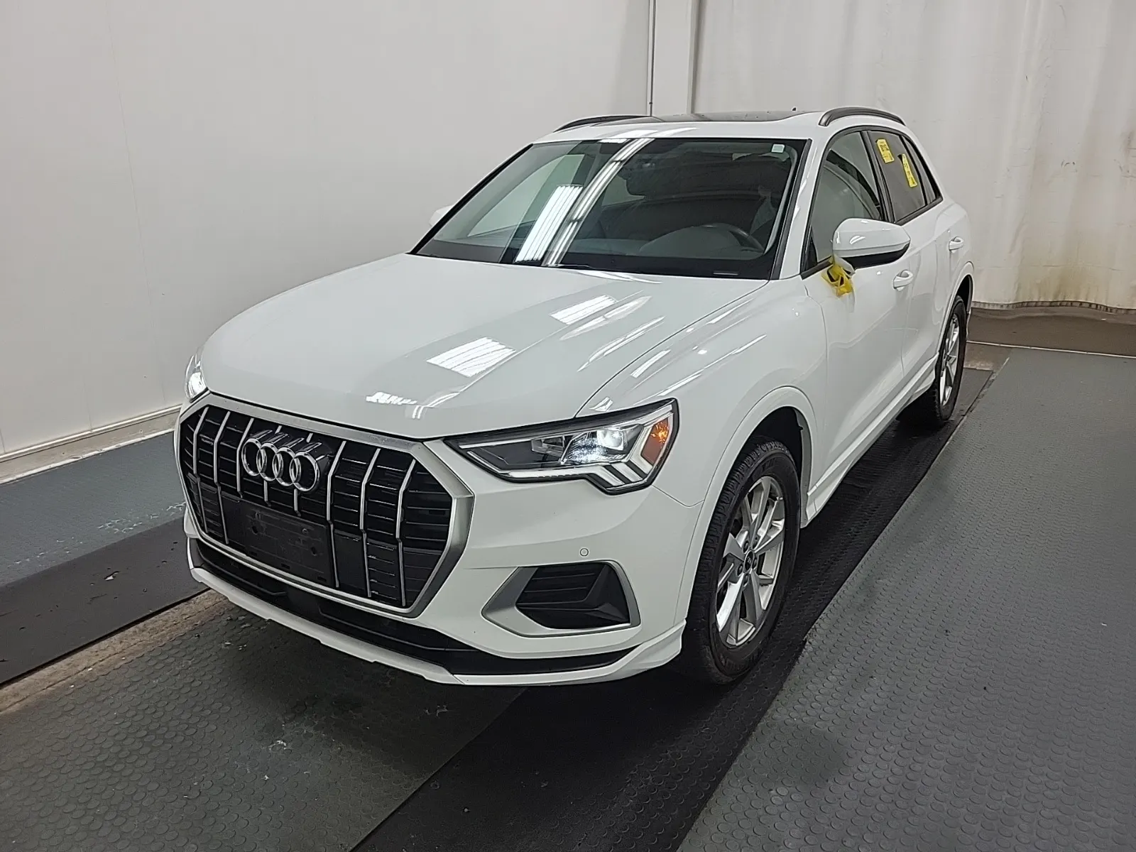 2022 Audi Q3