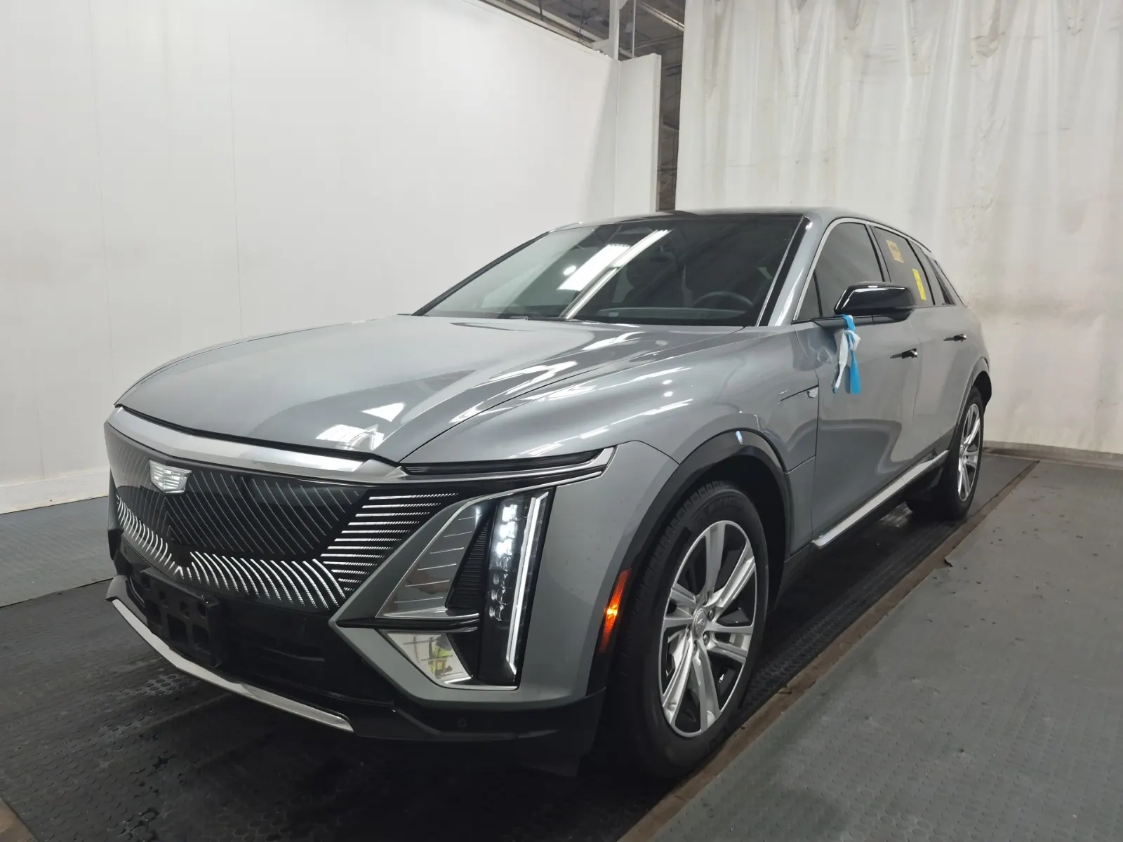 2024 Cadillac LYRIQ