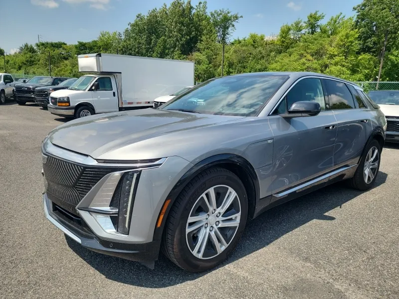 2024 Cadillac LYRIQ