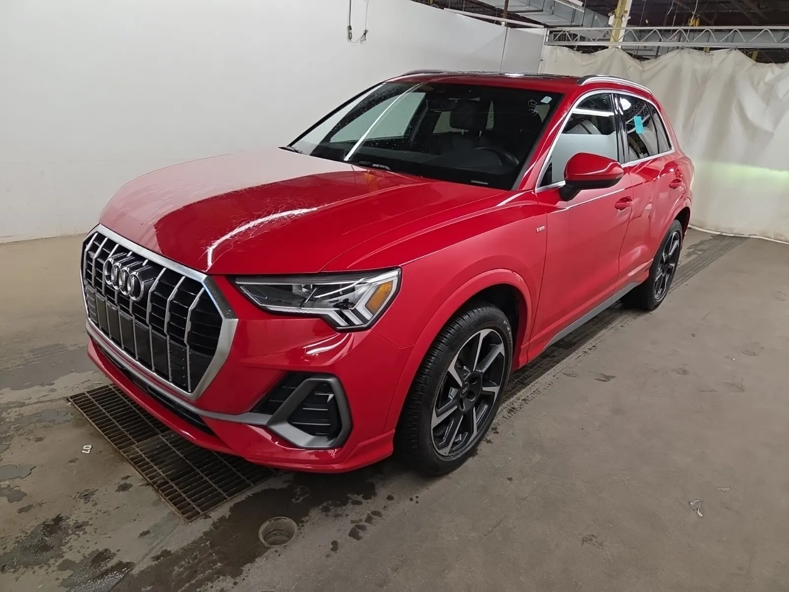 2022 Audi Q3