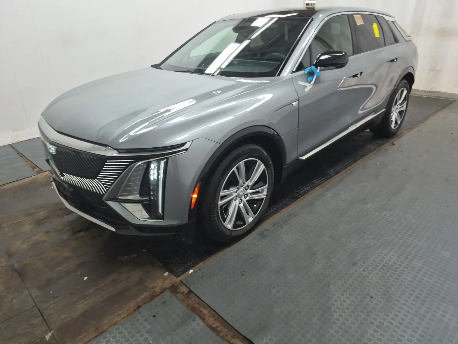 2024 Cadillac LYRIQ