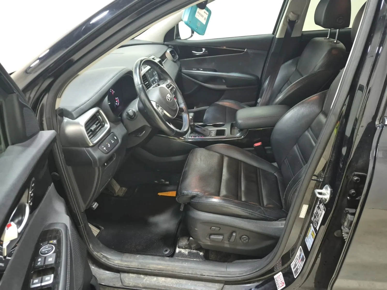 Front Interior Photo