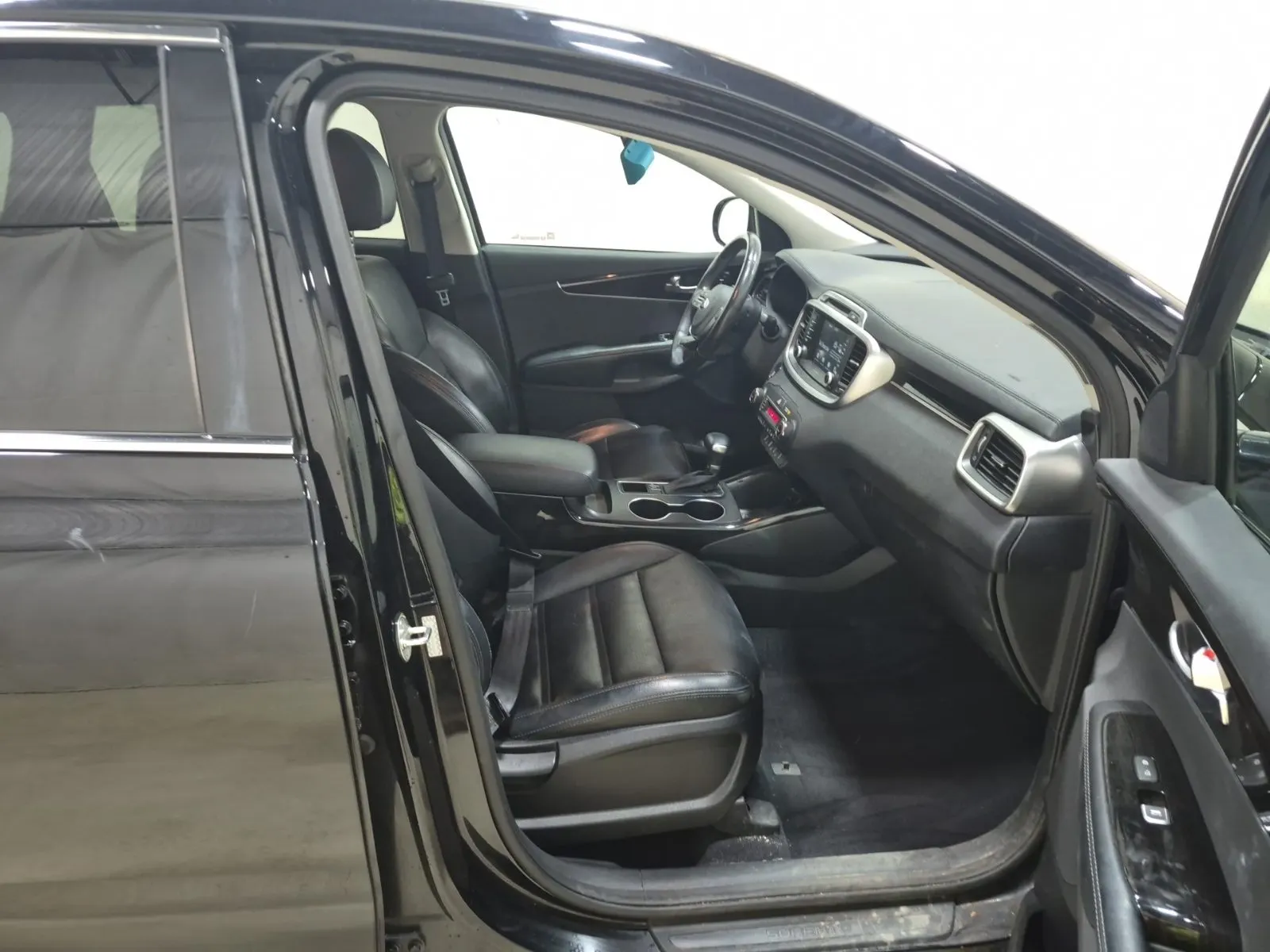 Right Side Interior Photo