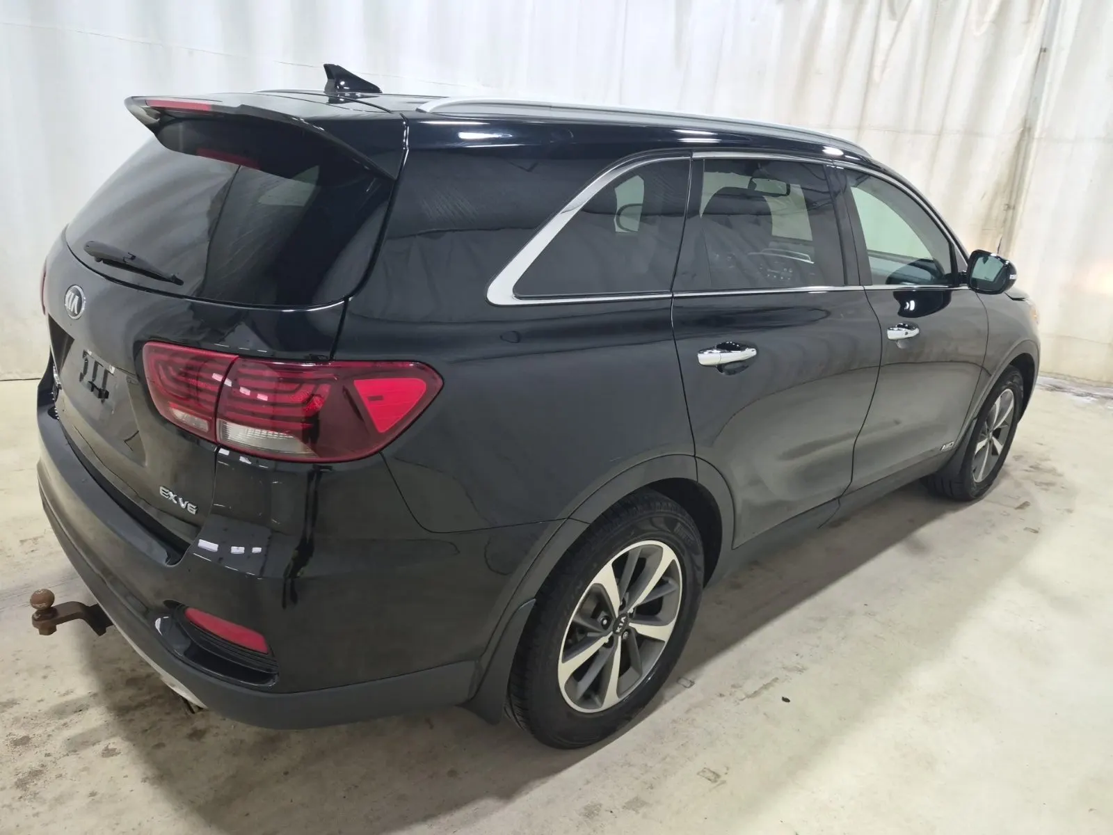Passenger Rear 3/4 Photo