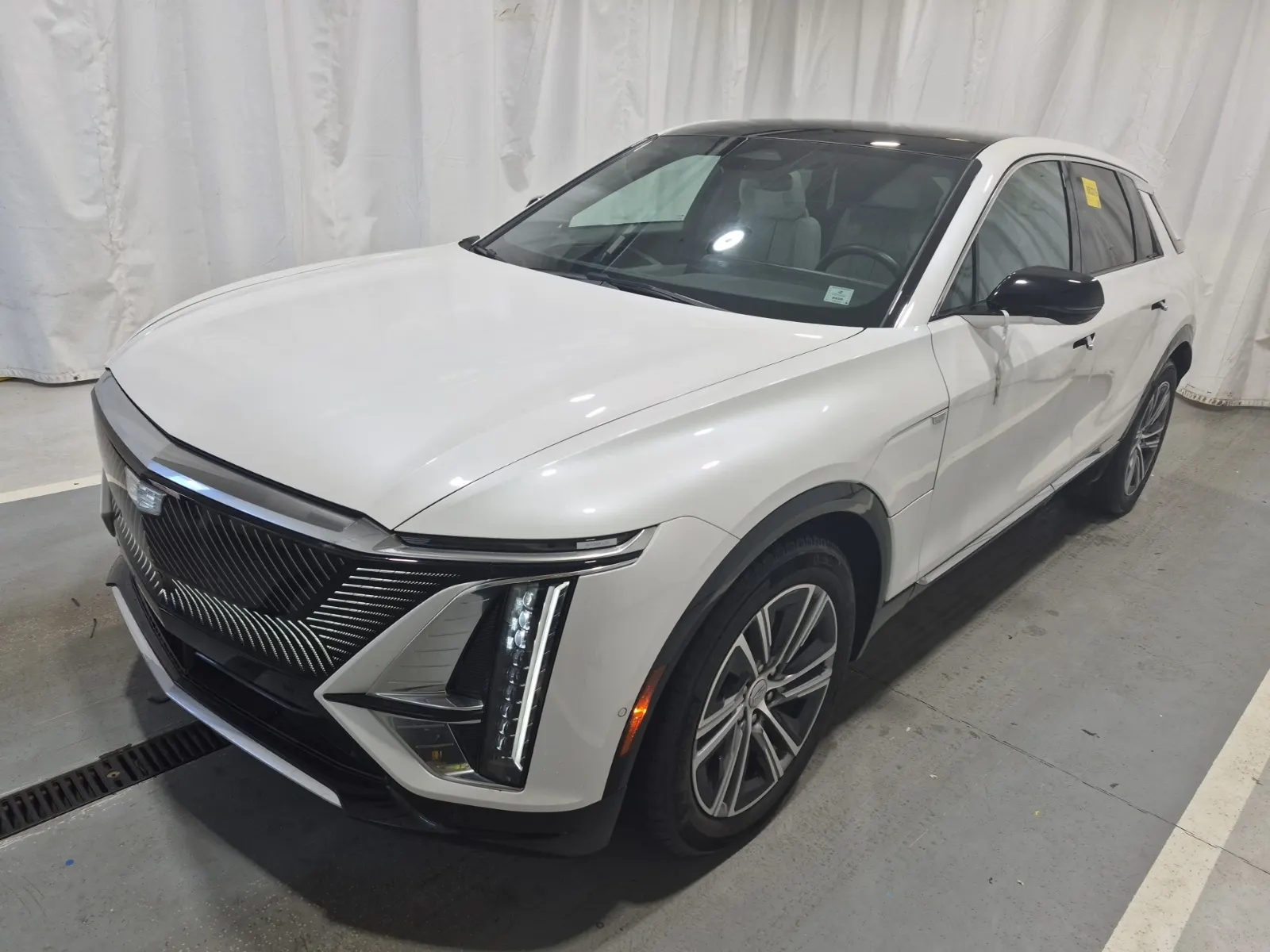 2024 Cadillac LYRIQ