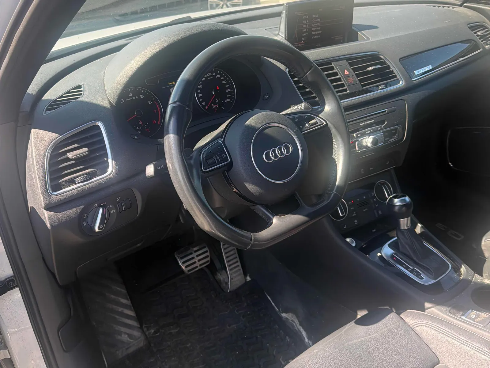 Interior driver side