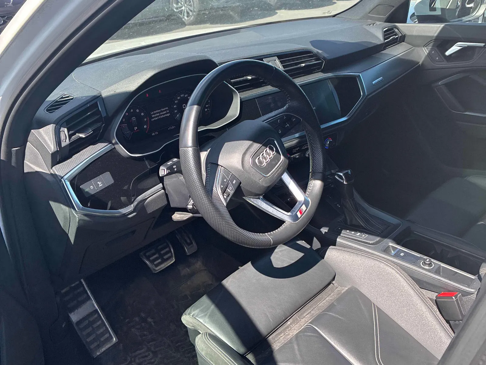 Interior driver side