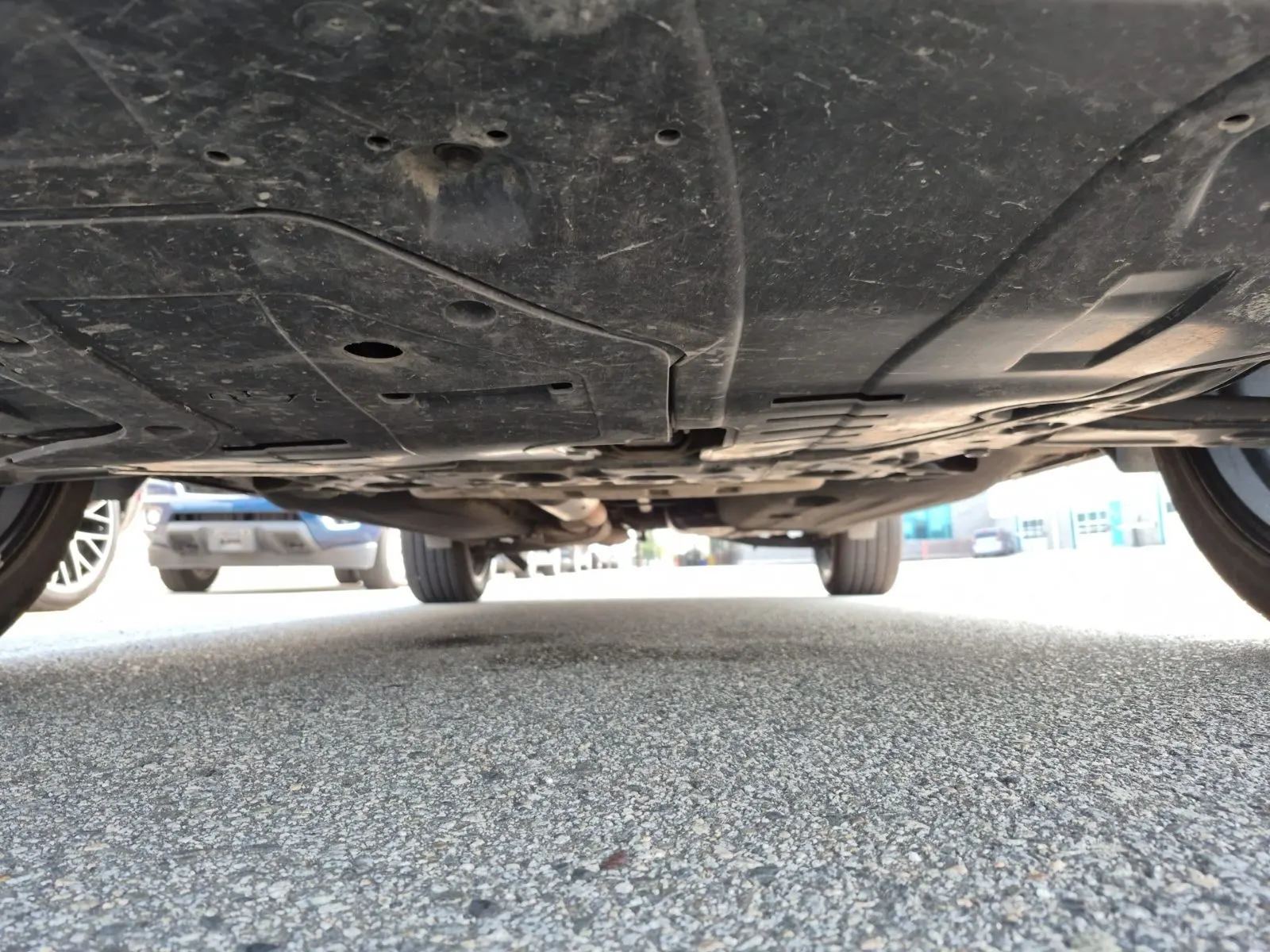 Undercarriage - Front Photo