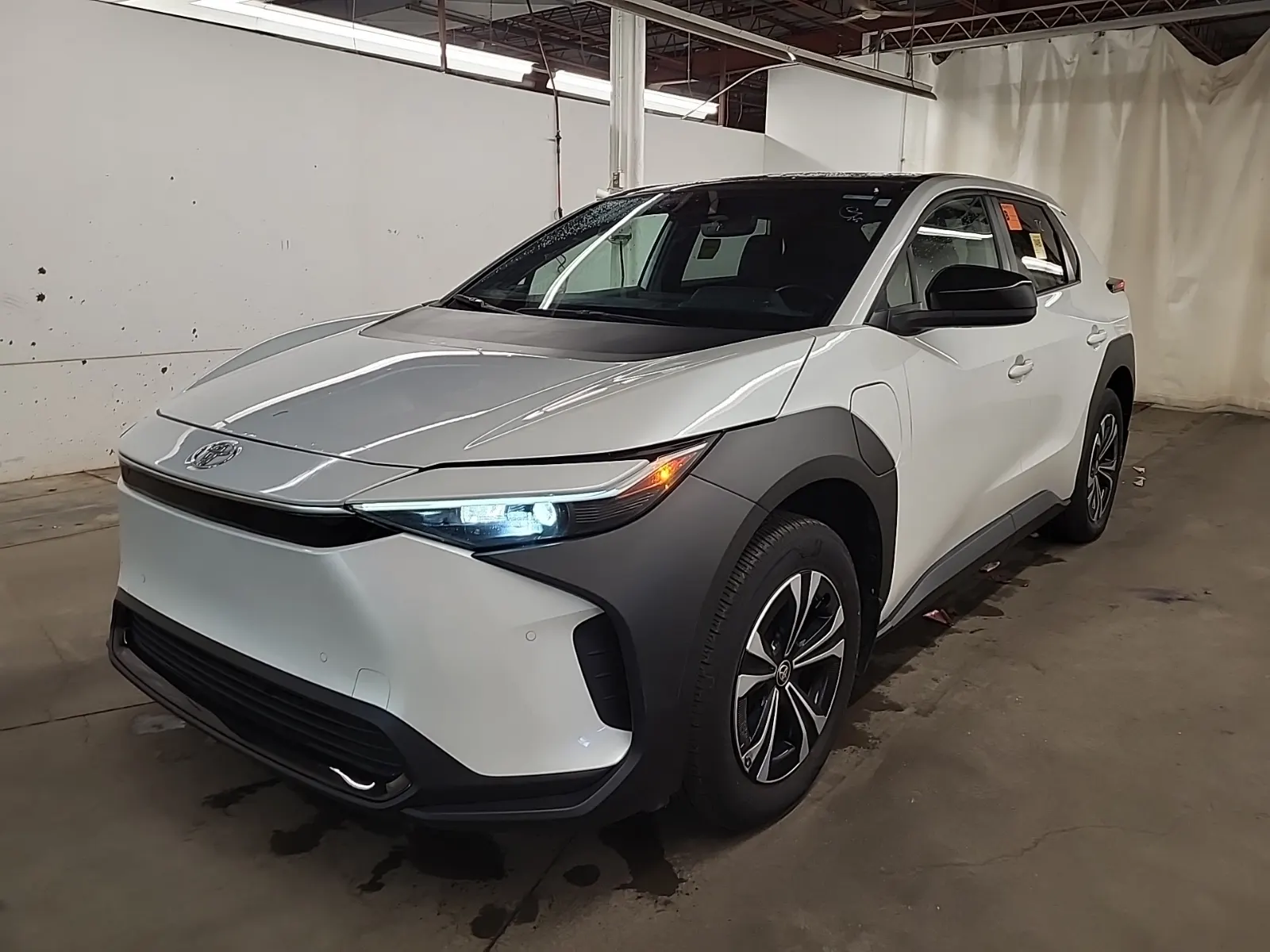 2023 Toyota bZ4X