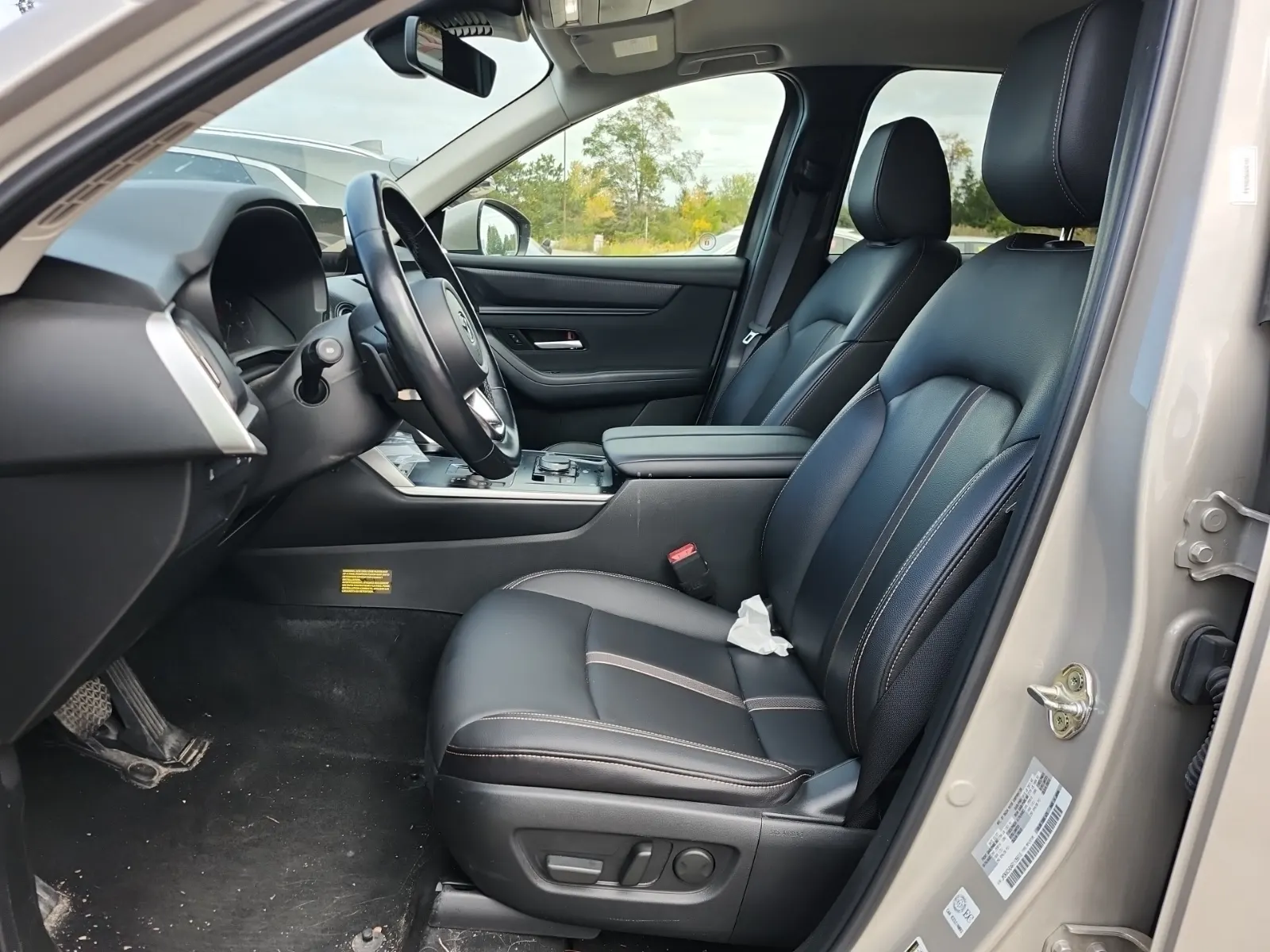 Front Interior Photo