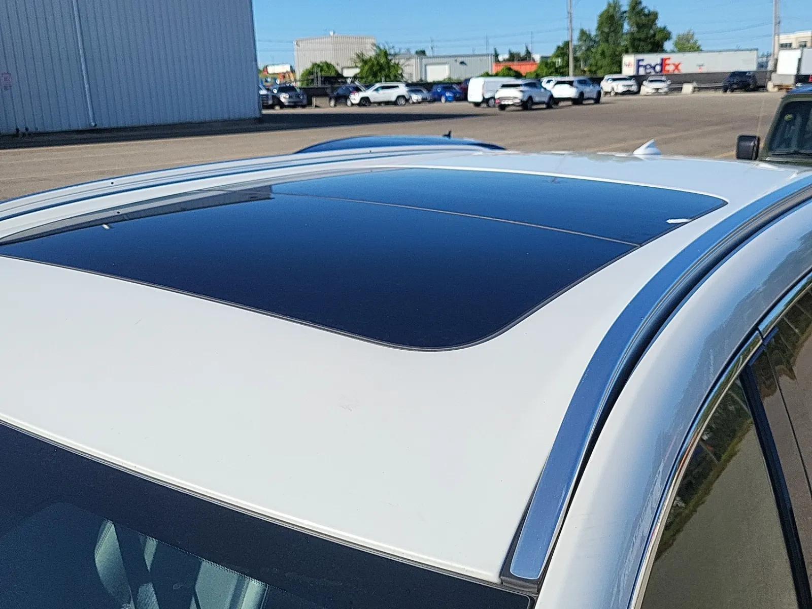 Exterior Roof Photo