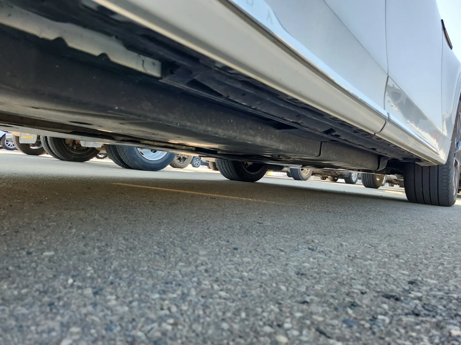 Undercarriage - Passenger Photo