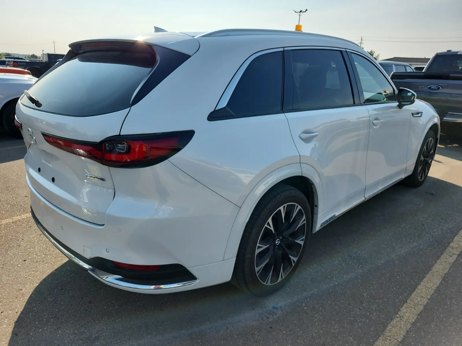 Passenger Rear 3/4 Photo