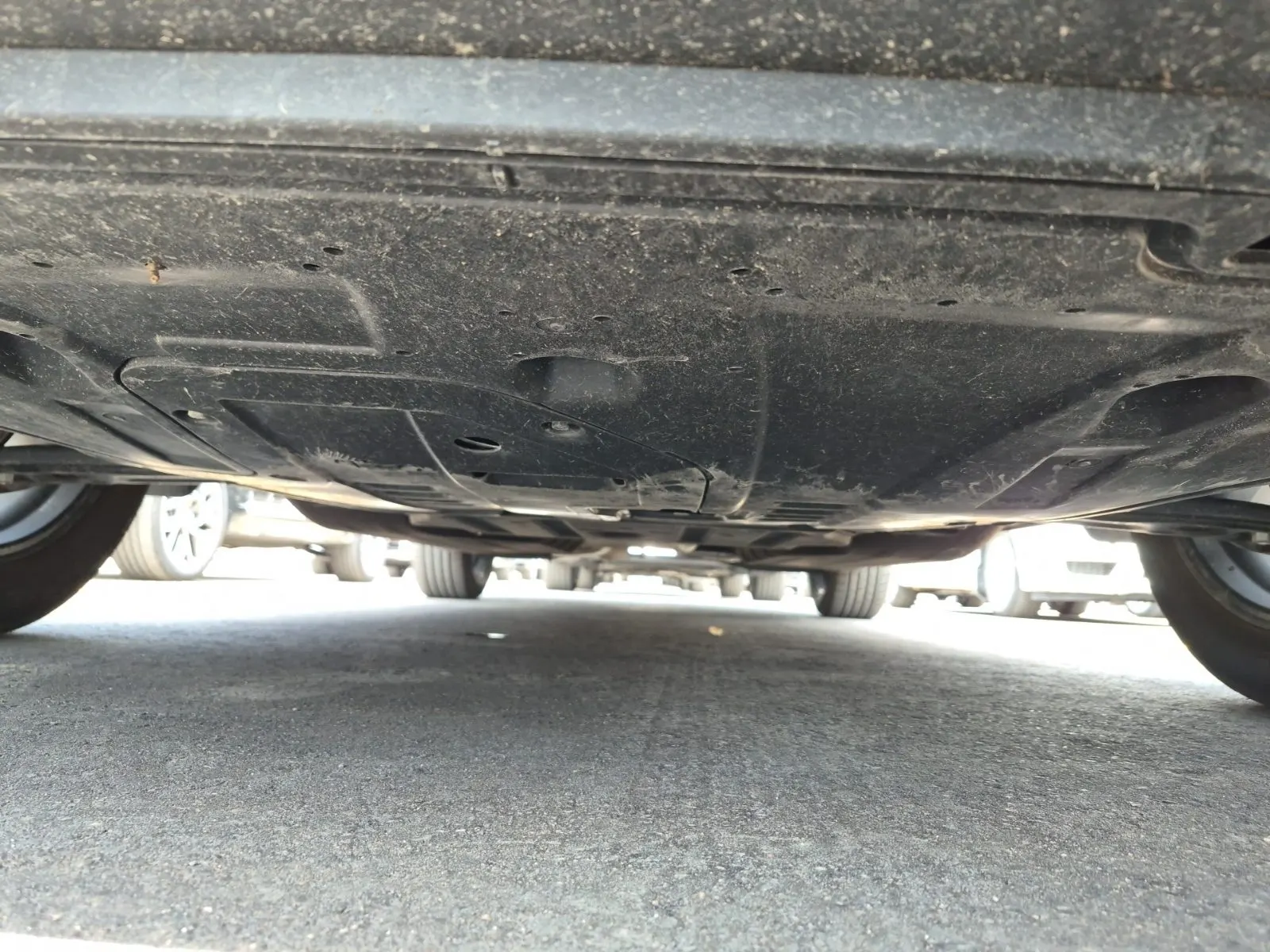 Undercarriage - Front Photo