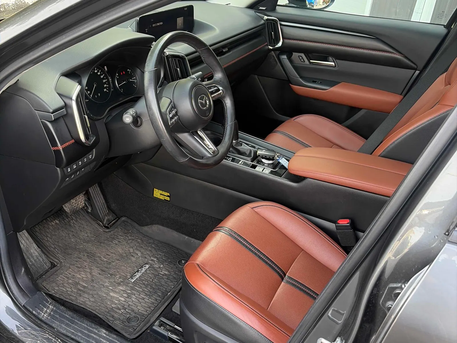 Interior driver side