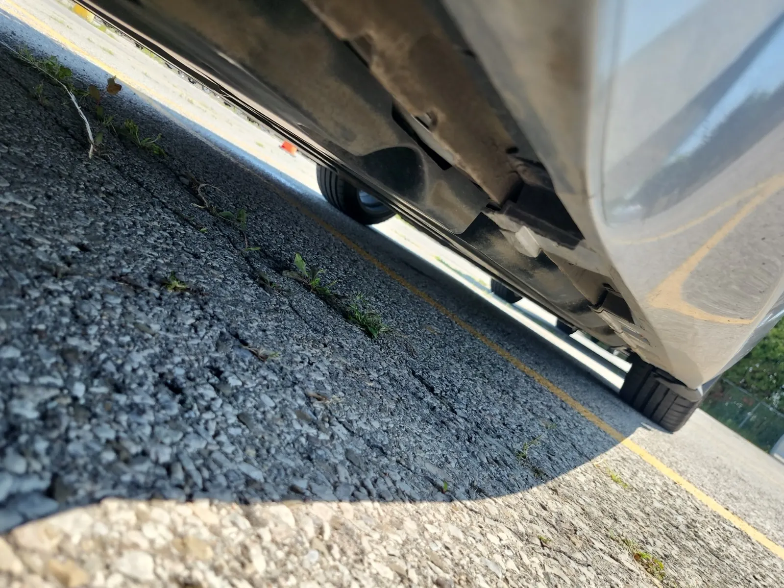 Undercarriage - Passenger Photo