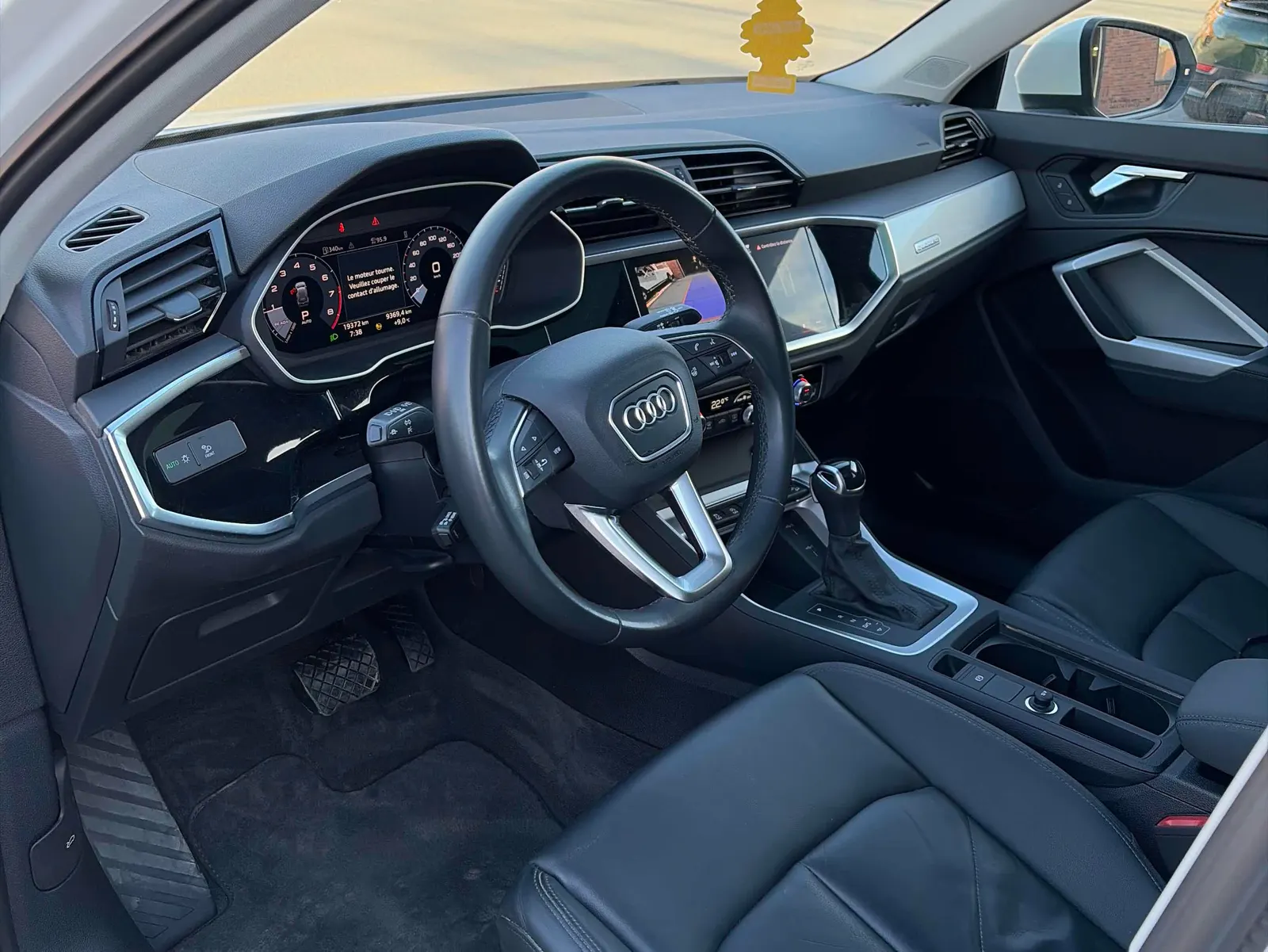 Interior driver side