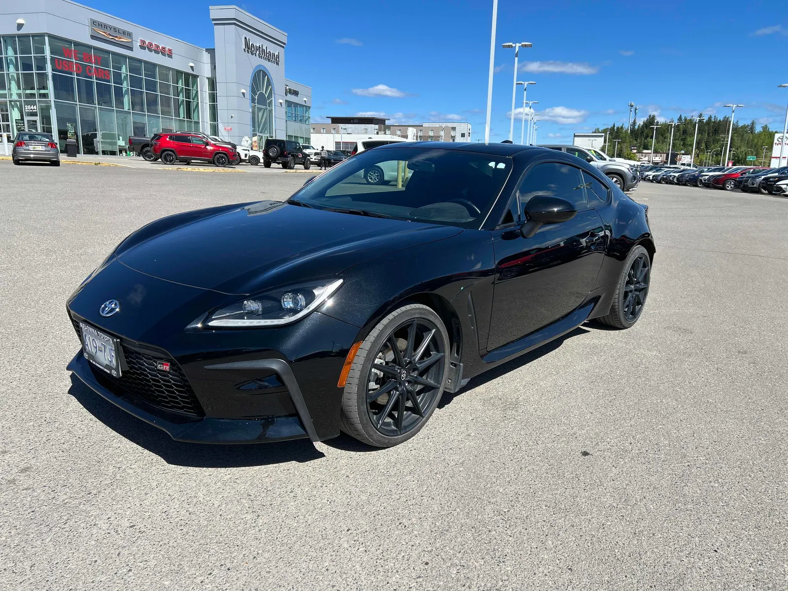 3/4 Front (Main image)