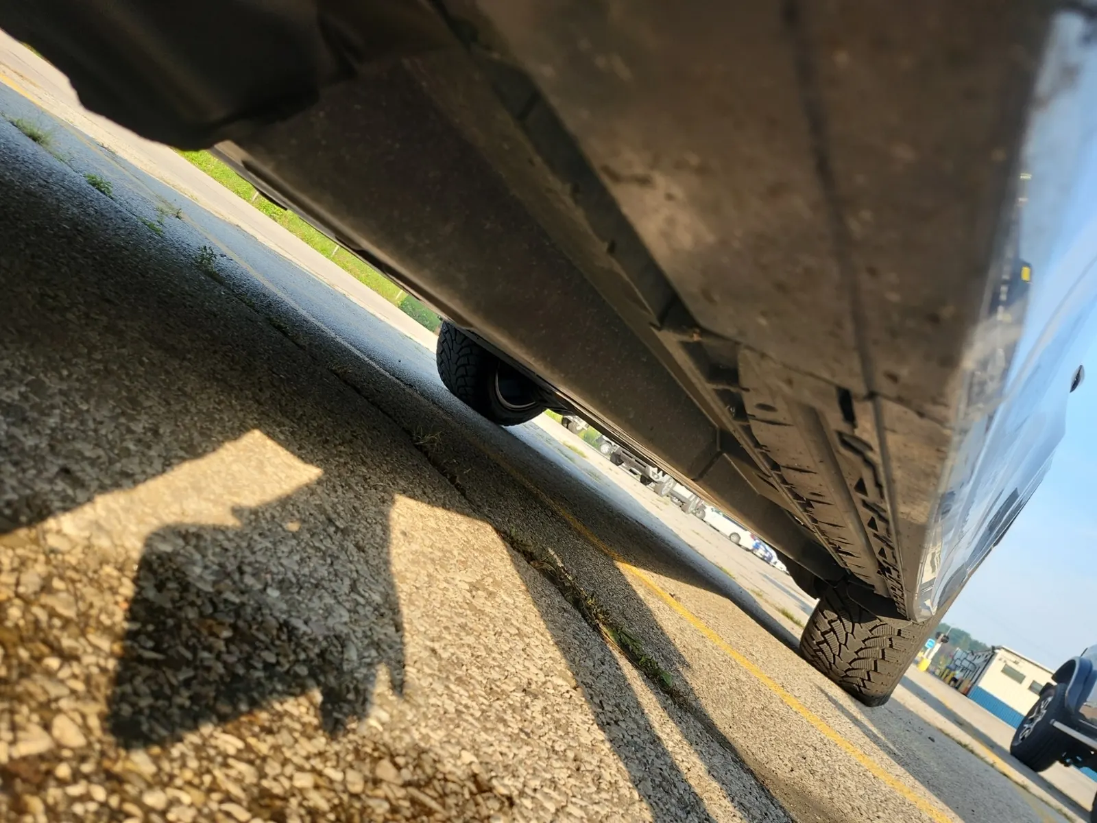 Undercarriage - Driver Photo