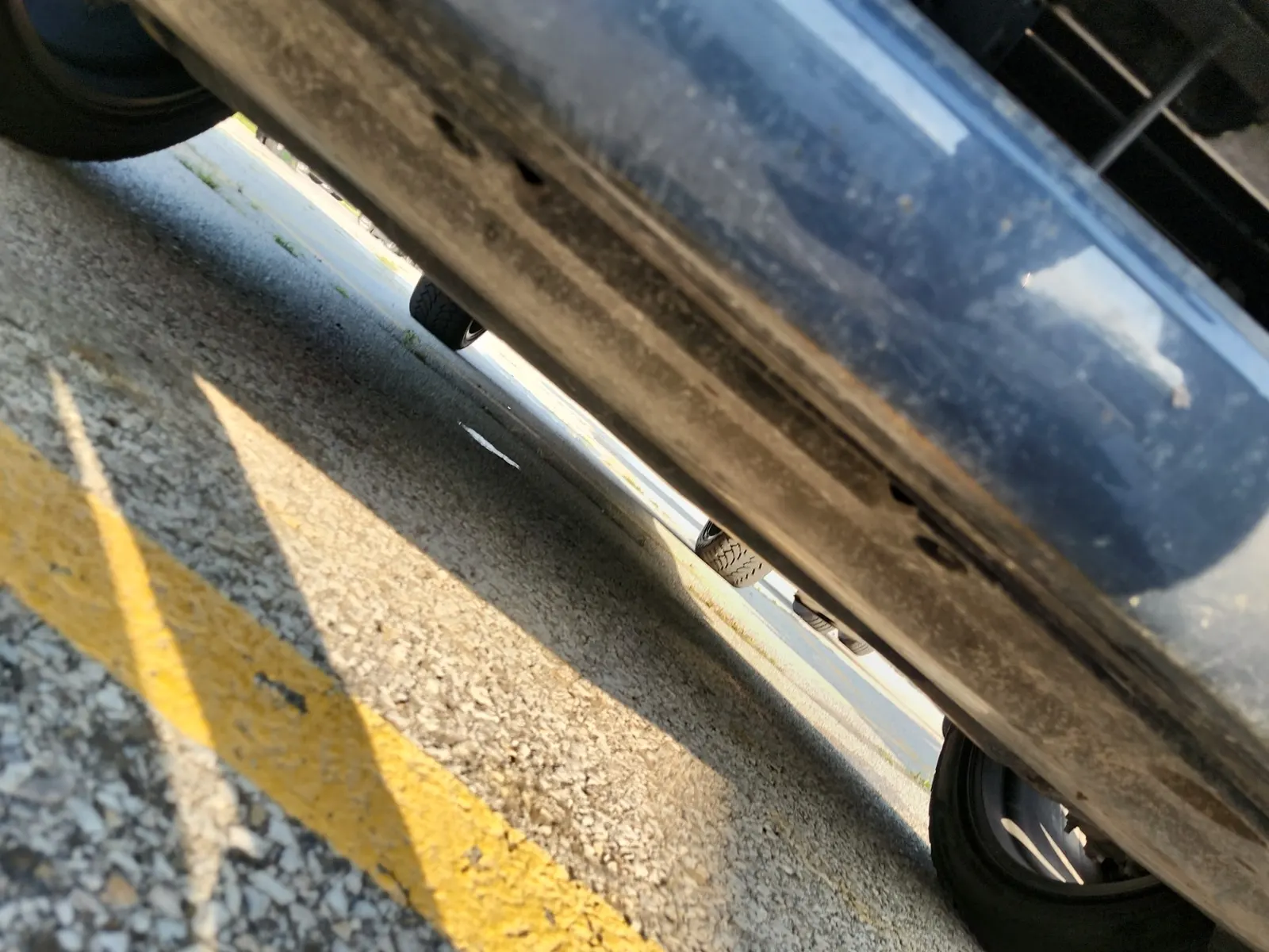 Undercarriage - Front Photo