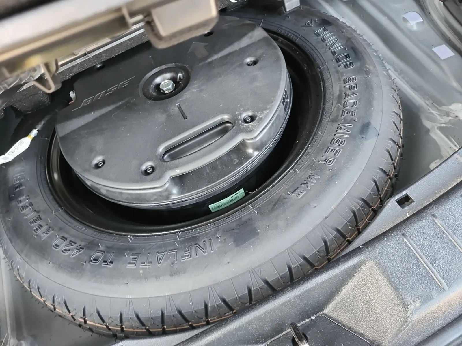 Spare Tire & Wheel Photo