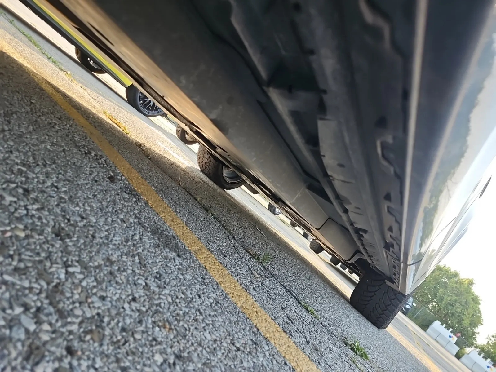 Undercarriage - Passenger Photo