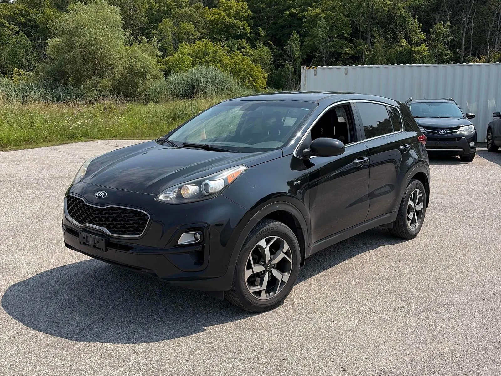 3/4 Front (Main image)