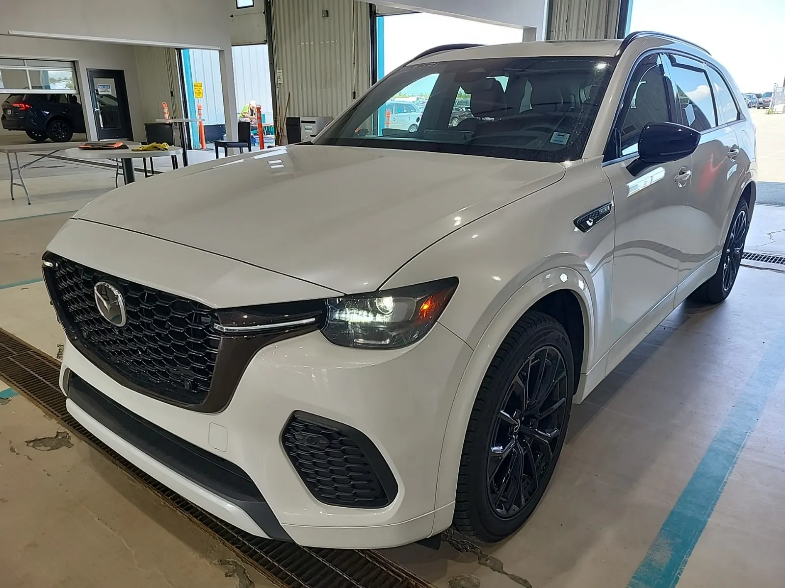 2025 Mazda CX-70 MHEV