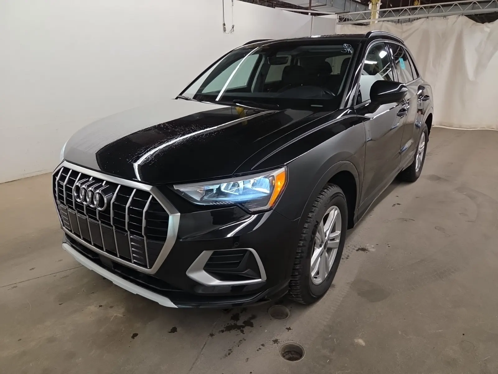 2023 Audi Q3