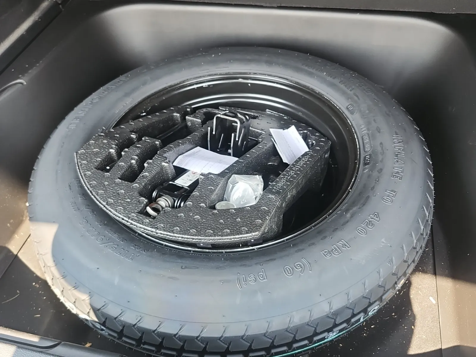 Spare Tire & Wheel Photo