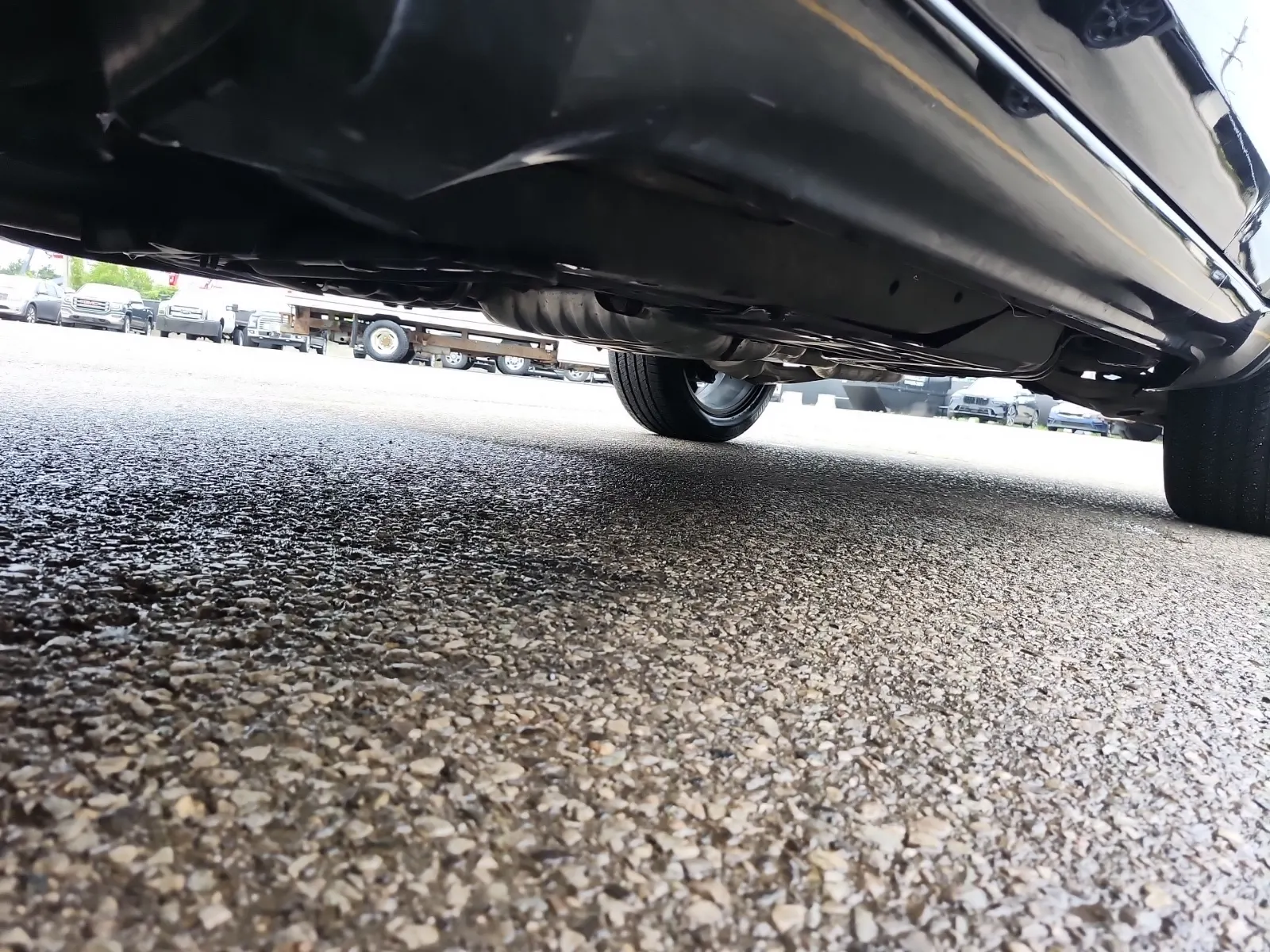 Undercarriage - Driver Photo