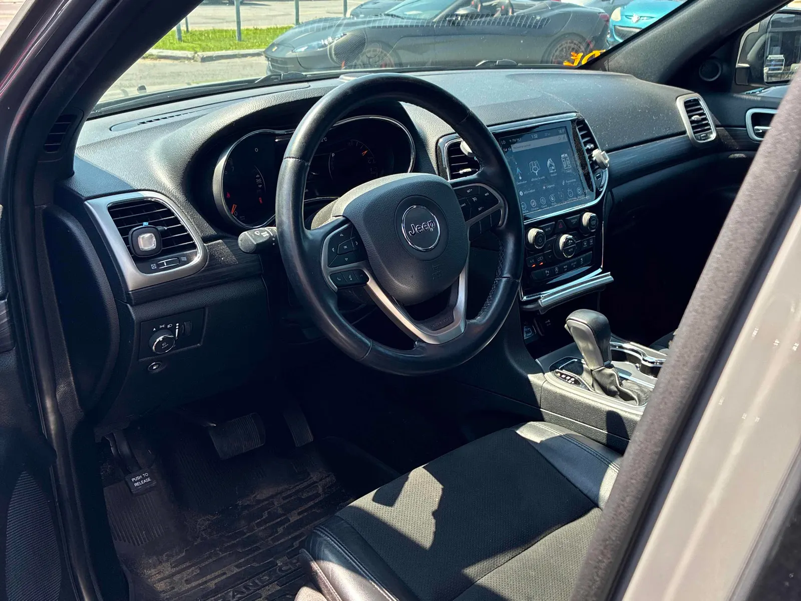 Interior driver side