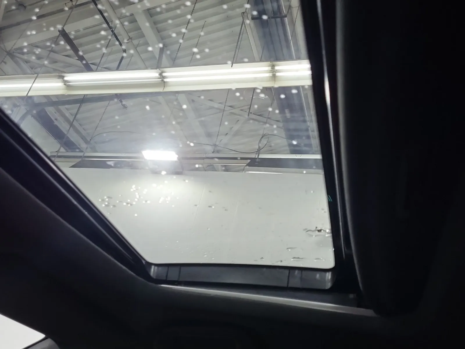 Interior Roof Photo