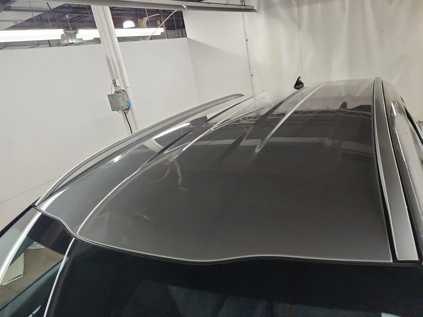 Exterior Roof Photo