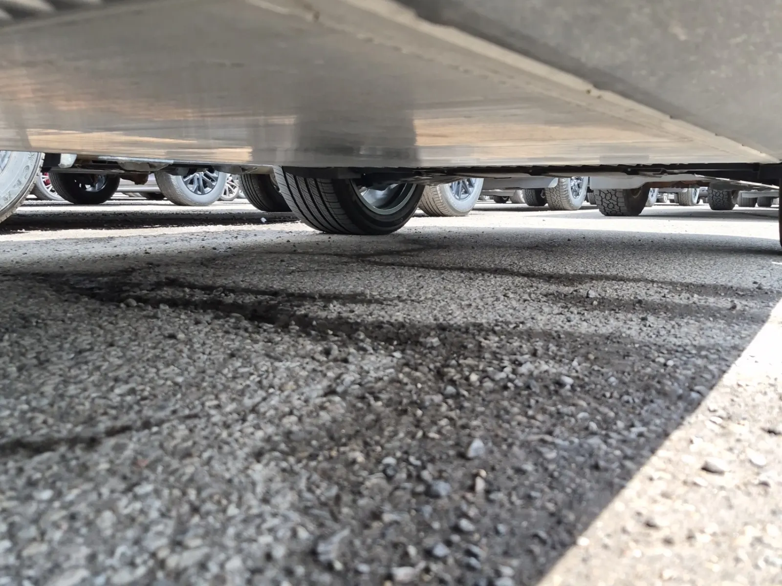 Undercarriage - Driver Photo