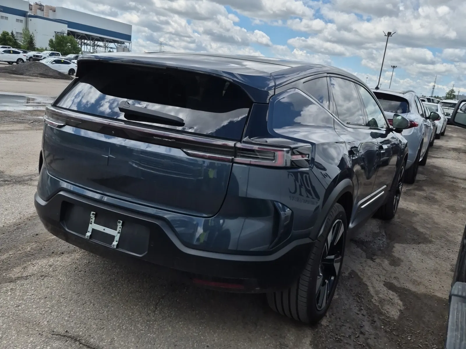 Passenger Rear 3/4 Photo