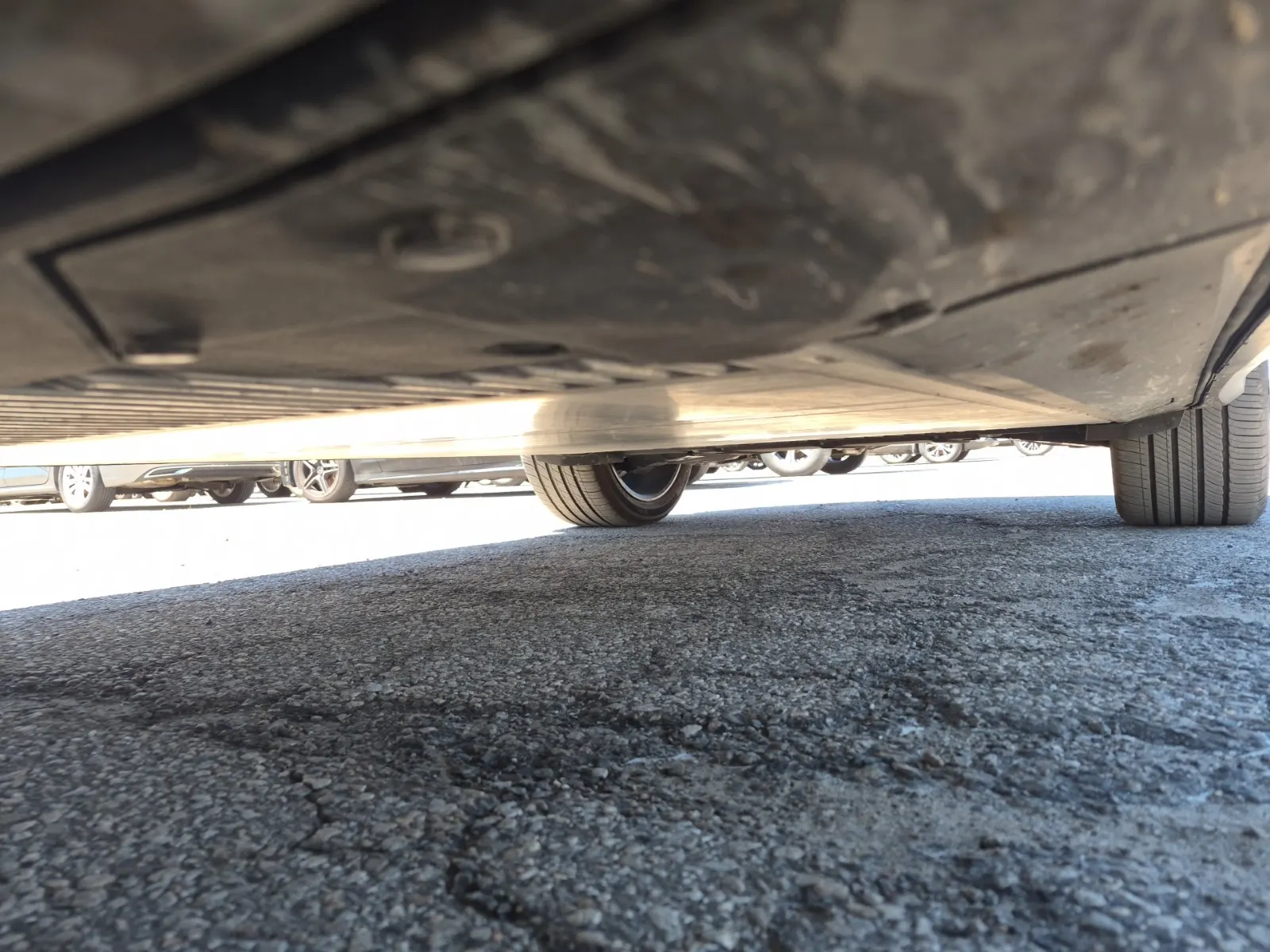 Undercarriage - Driver Photo