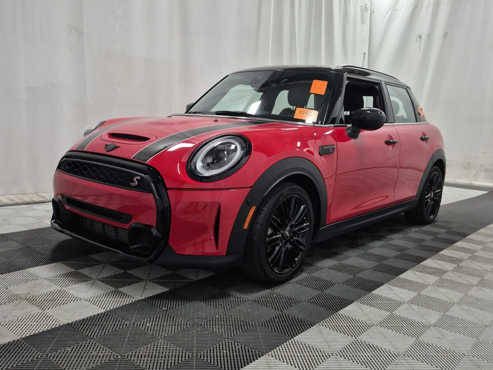 2023 MINI 5 Door
