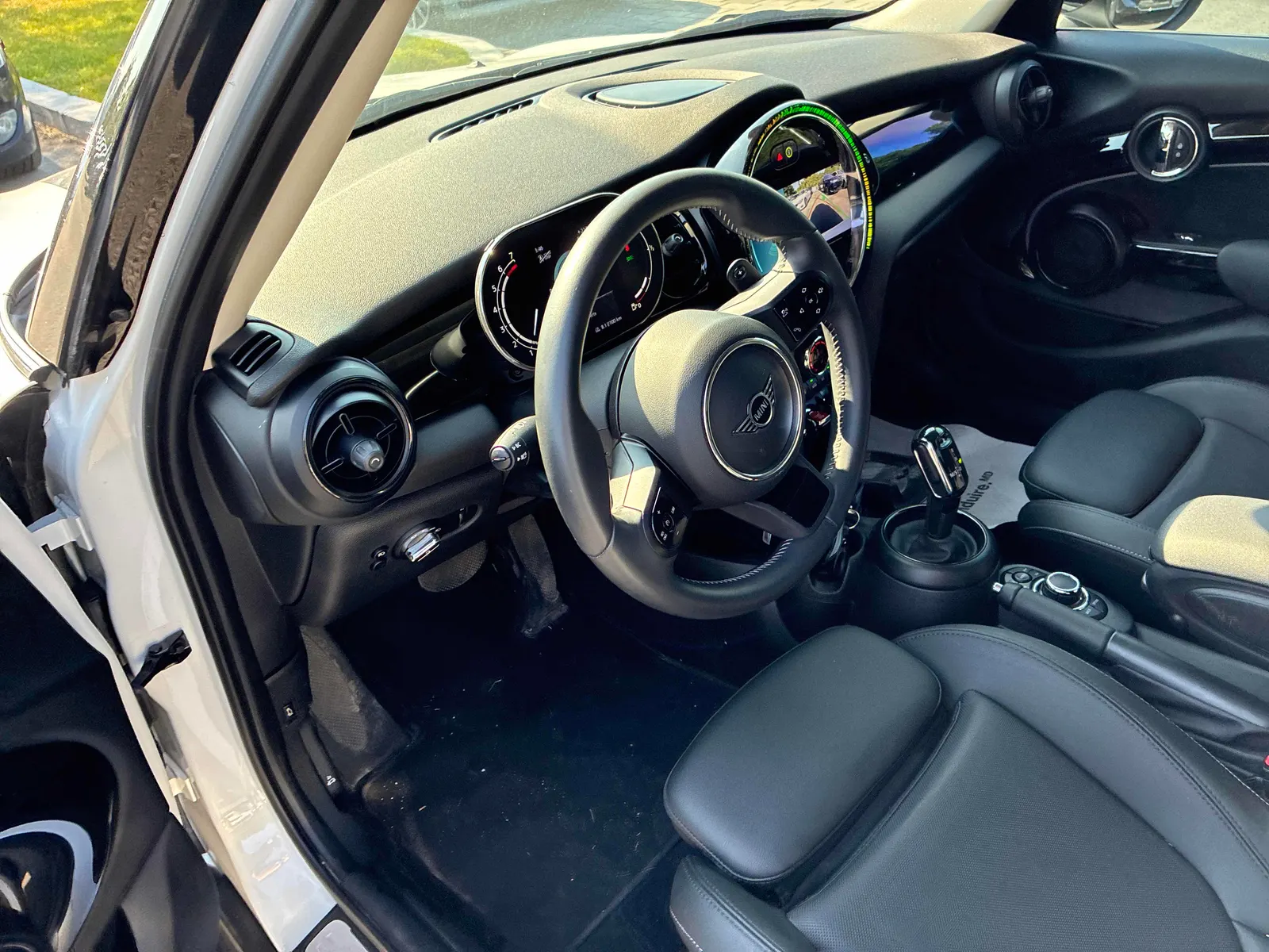 Interior driver side