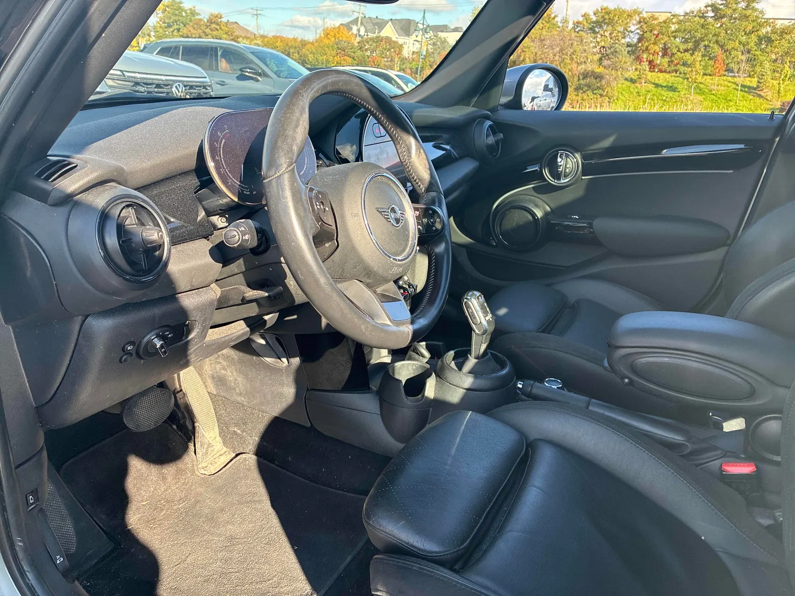 Interior driver side