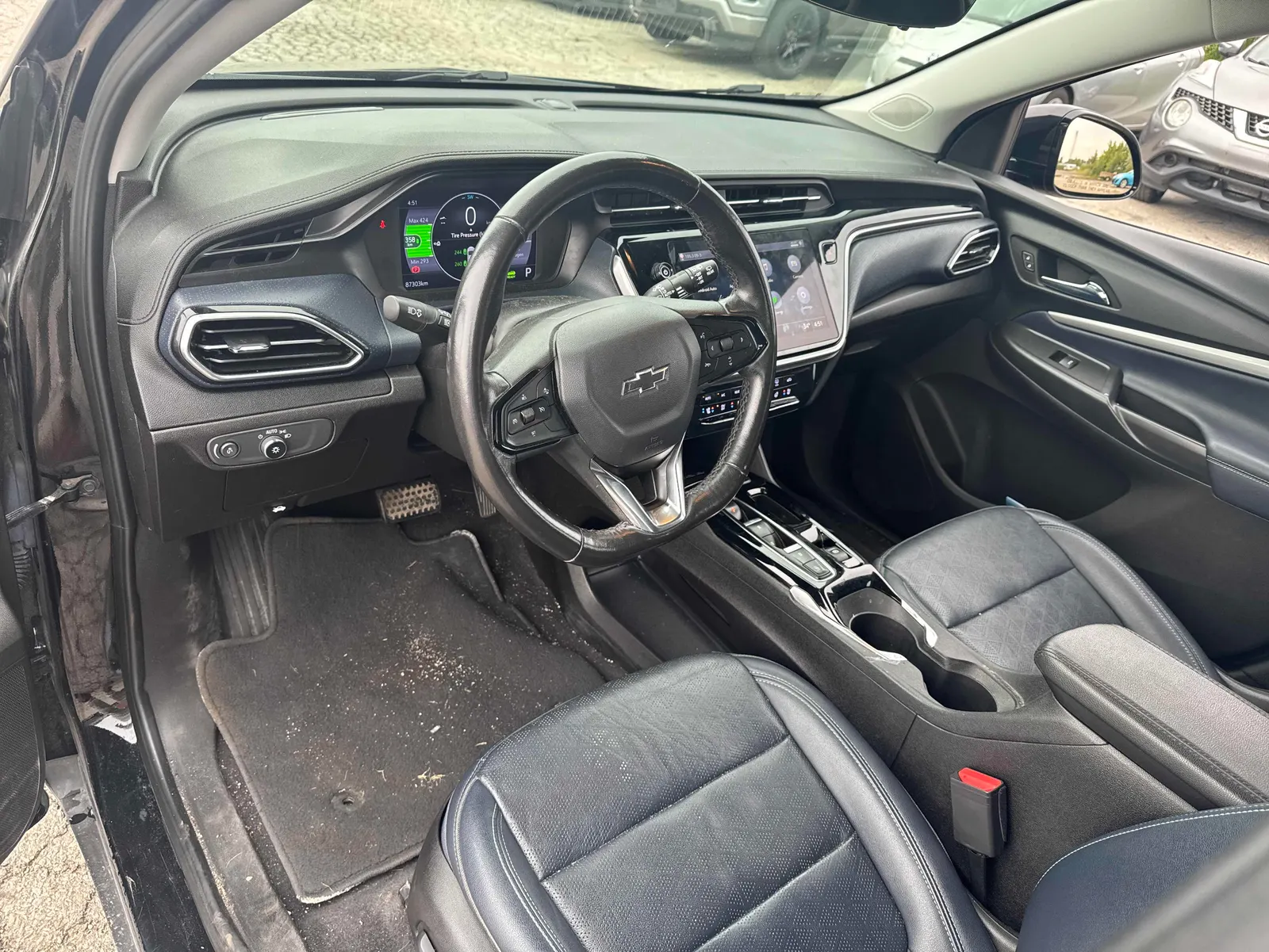Interior driver side