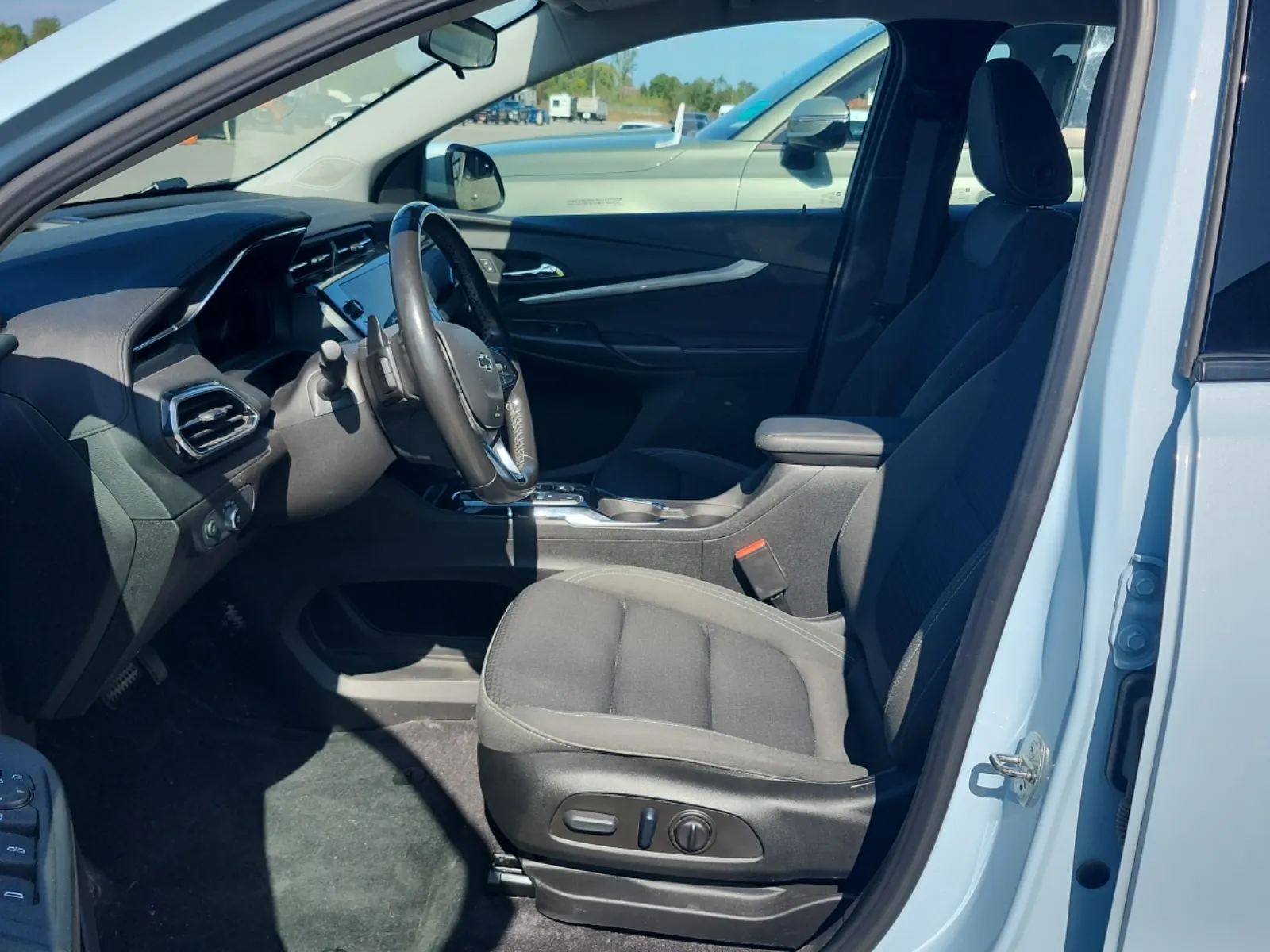 Front Interior Photo